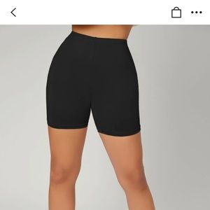 SHEIN biker shorts size medium